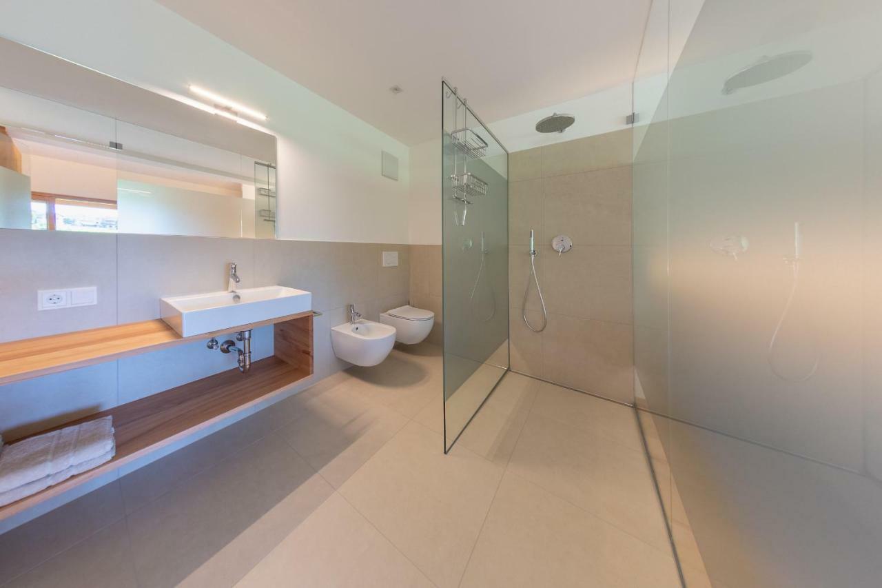 Апартаменты Sonnenhof Tramin - Adults Only Термено Экстерьер фото